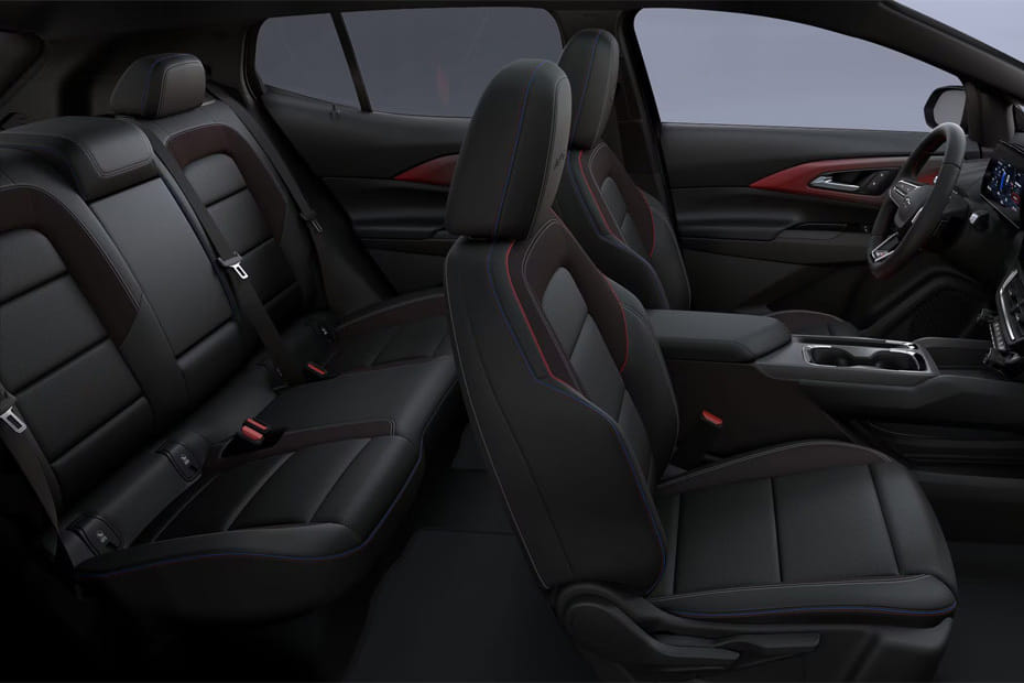 شفروليه إيكوينوكس إي في Front And Rear Seats Together