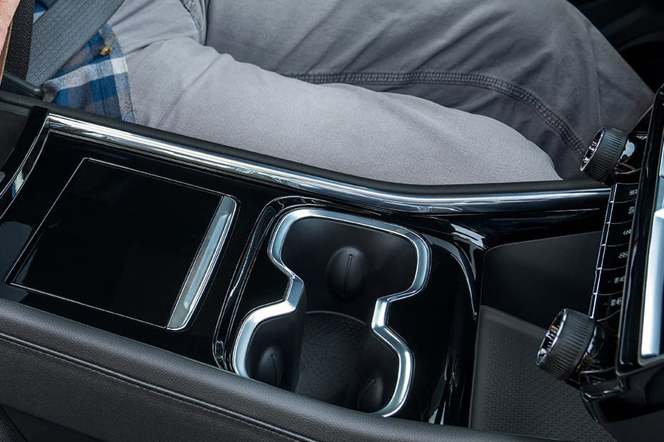 Traverse Cup Holders