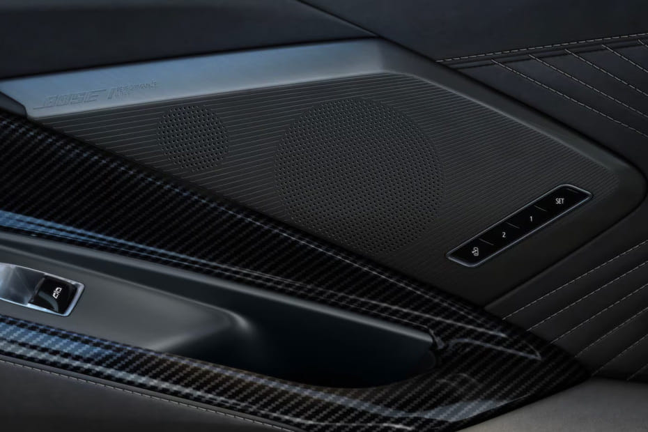 Speakers View of شفروليه كورفيت زد٠٦ ٢٠٢٦