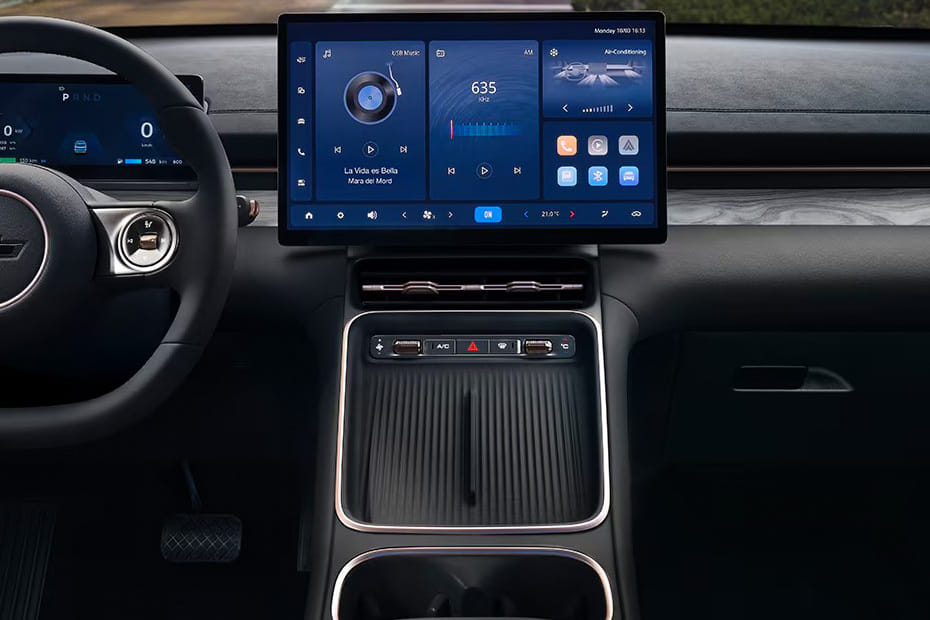 Captiva EV Center Console