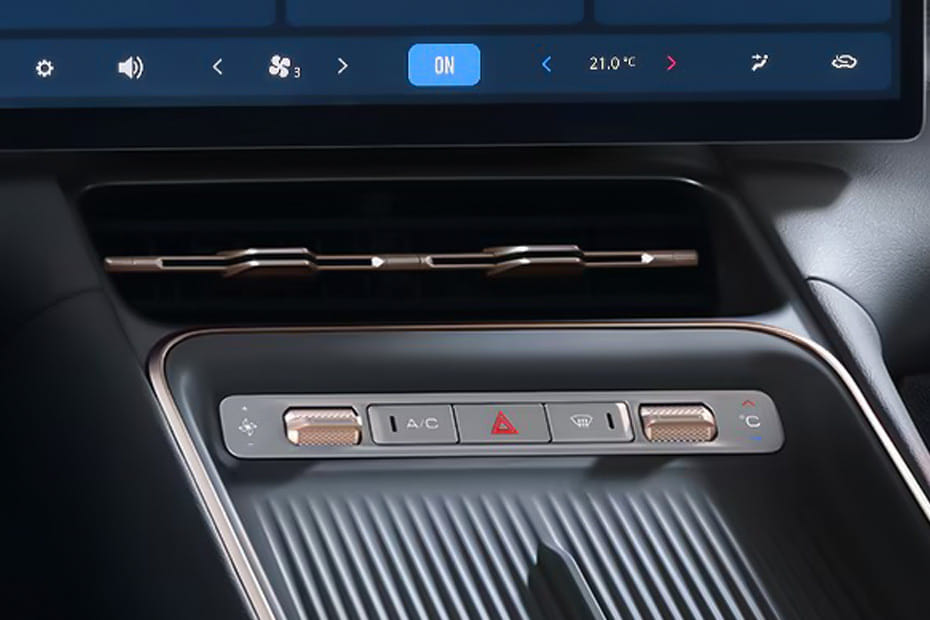 Front AC Controls of Chevrolet Captiva EV