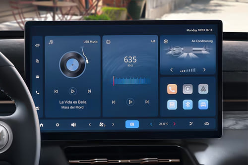 Stereo View of Captiva PHEV