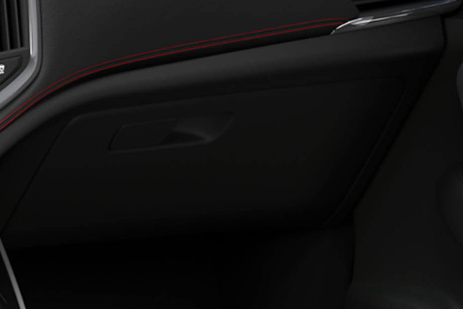 شفروليه كابتيفا Glove Box