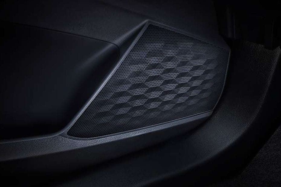 Speakers View of MG GT 2024-26
