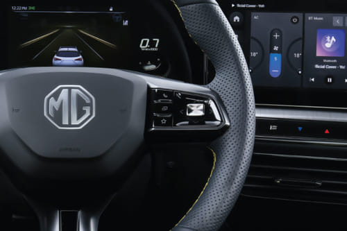 إم جي One Multi Function Steering