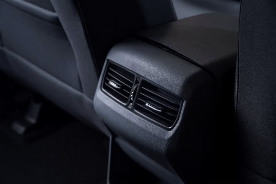 T60 Rear AC Controls