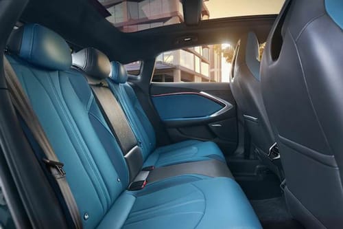 إم جي 7 Rear Seats