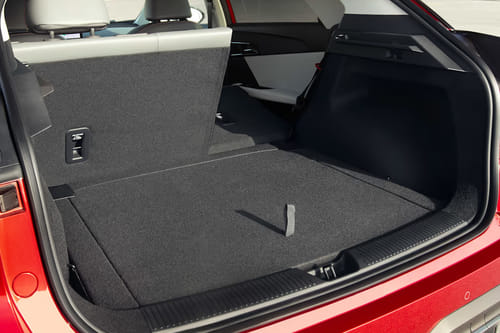 Folding Seats of إم جي 4