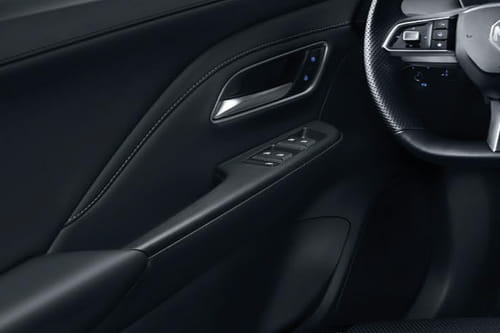 MG ZS Drivers Side In Side Door Controls