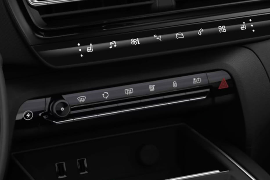 Front AC Controls of سيتروين سي 5 إيركروس