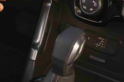 Citroen C3 Aircross Gear Shifter