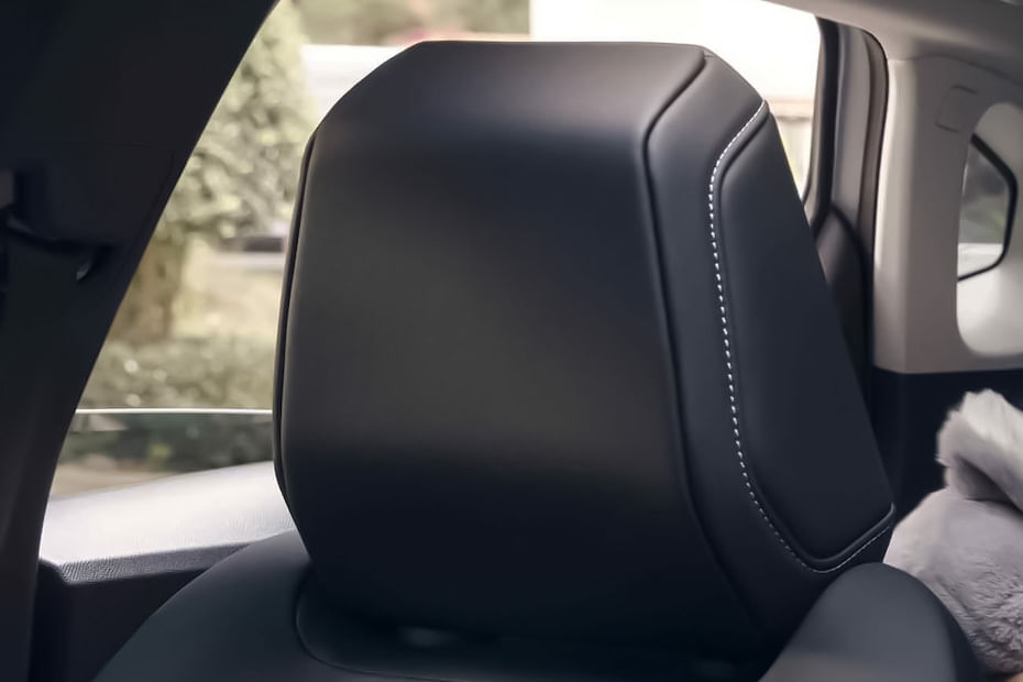 سي 4 إكس Front Seat Headrest