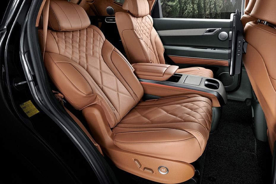 GV80 Cup Holders