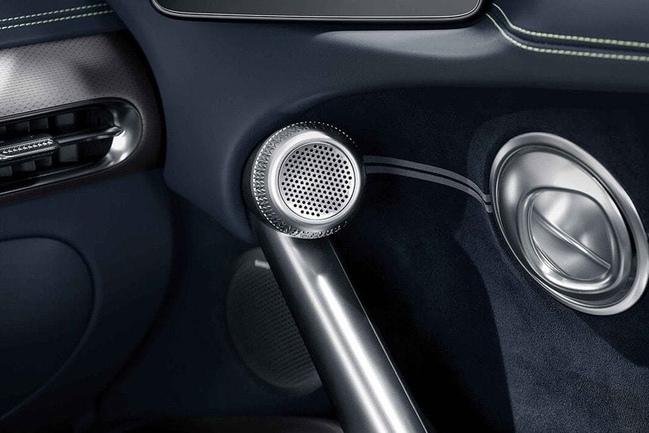 Speakers View of Genesis GV 60