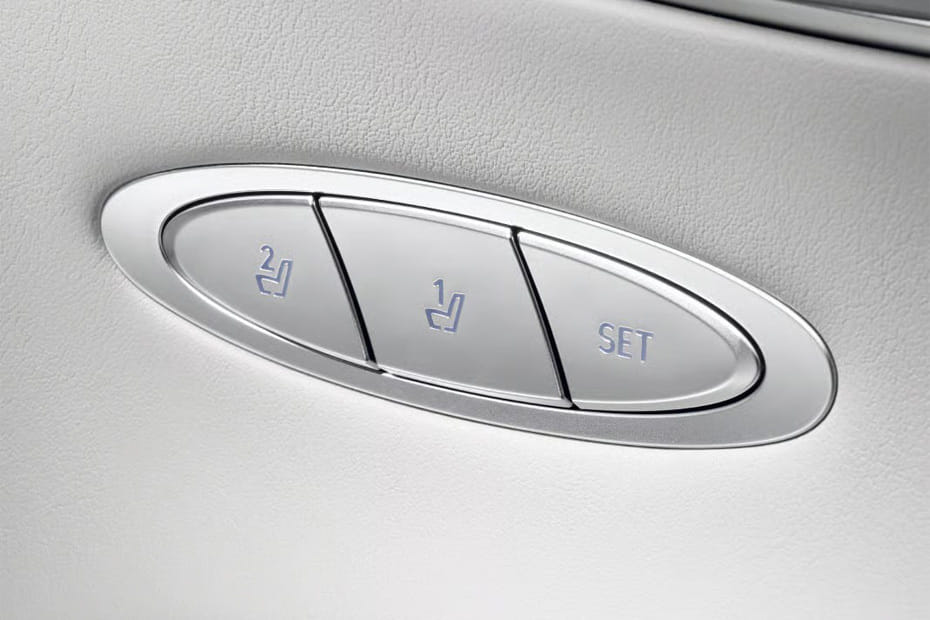 جينيسيس EV GV 70 Seat Adjustment Controllers