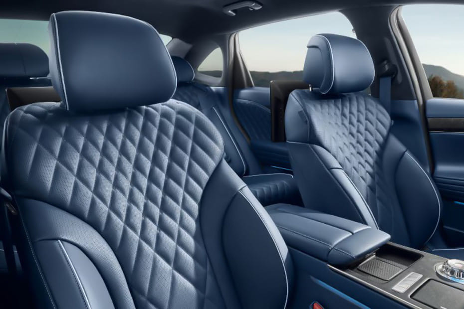 EV G 80 Front Seats