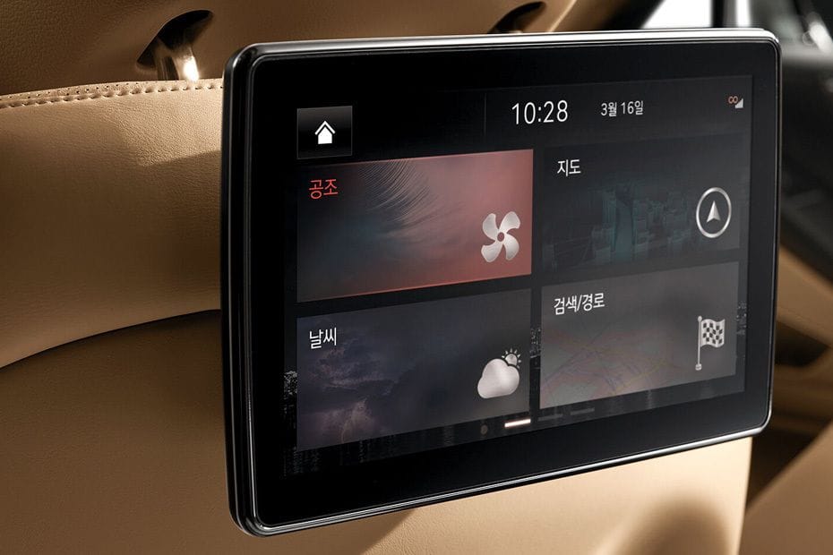 Rear Seat Entertainment of جينيسيس جي 80