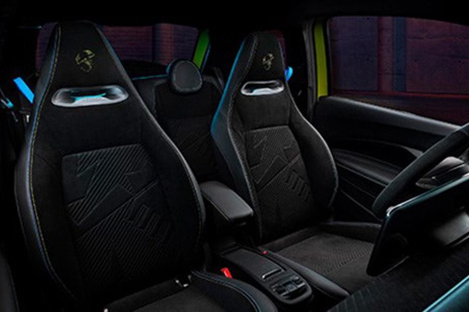 500E Front Seats