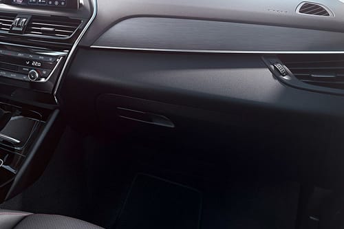 Borgward BX5 Glove Box