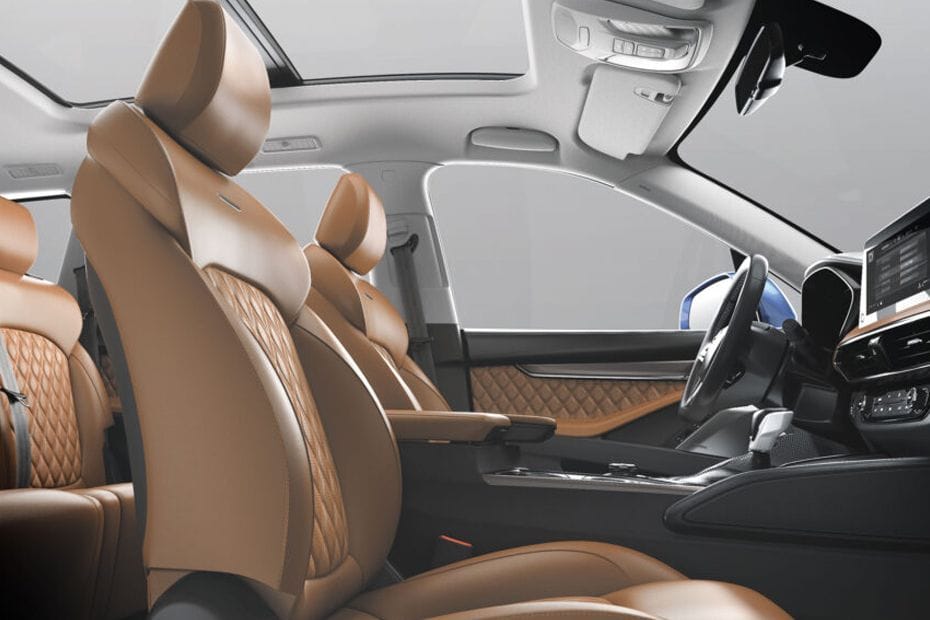 D90 Front Seats