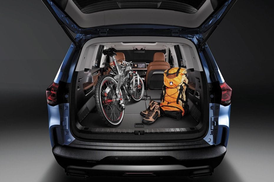 Storage Closer View of ماكسيوس D90