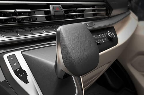 في 90 Front Ac Vents