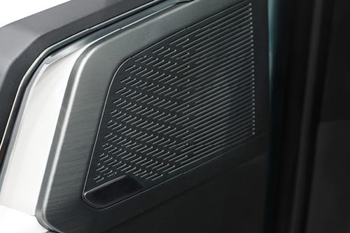 Speakers View of Maxus D90 Max