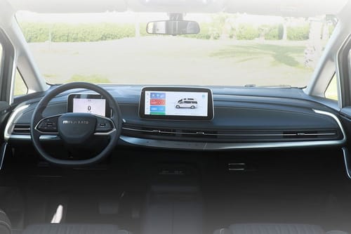 Dashboard View of G90