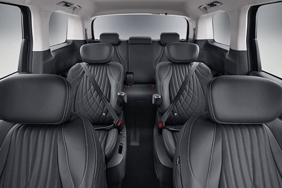 ماكسيوس G90 Front And Rear Seats Together