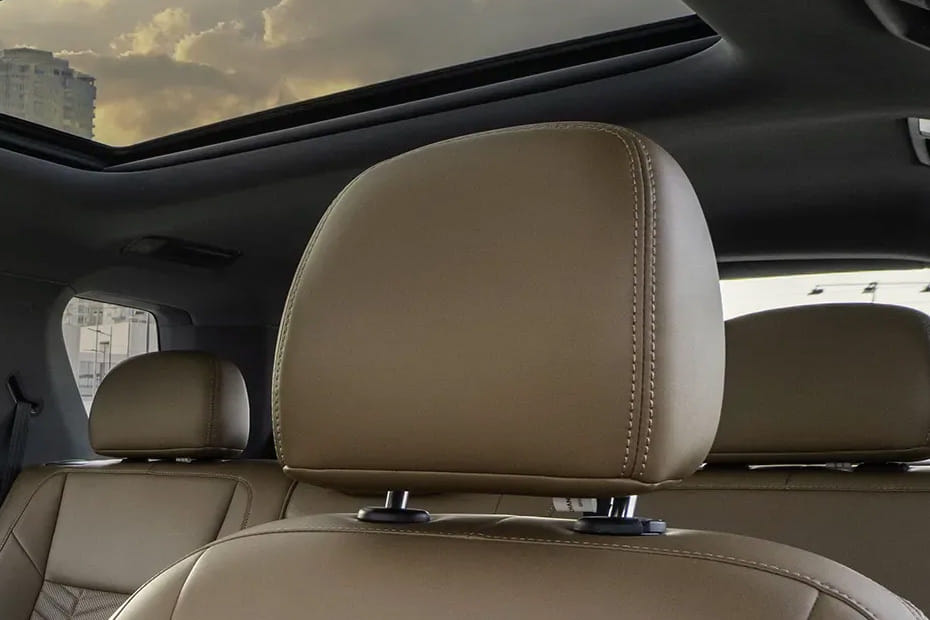 سي اس95 Front Seat Headrest