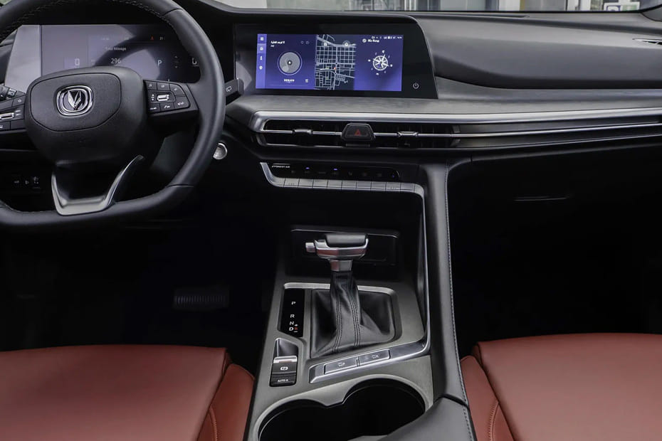 CS35 Plus Center Console