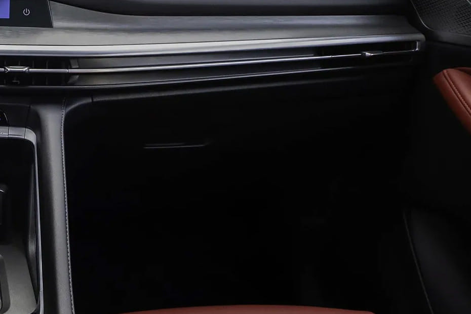 شانجان سي اس 35 بلس Glove Box