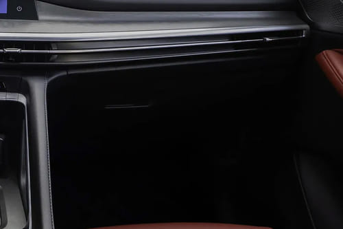 شانجان سي اس 35 بلس Glove Box