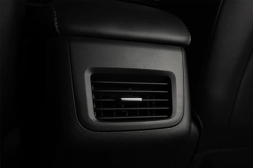 سي اس 35 بلس Rear AC Controls