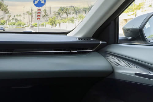 ايدو بلس Front Side Ac Vents