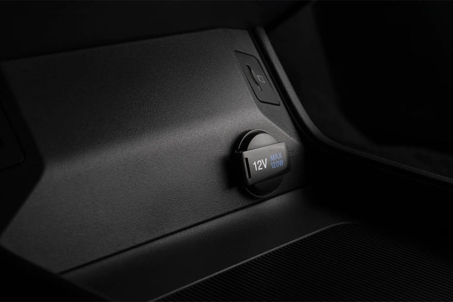 Power Accessories Outlet View of Changan Eado Plus