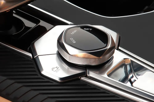 Center Controls of Changan UNI-K