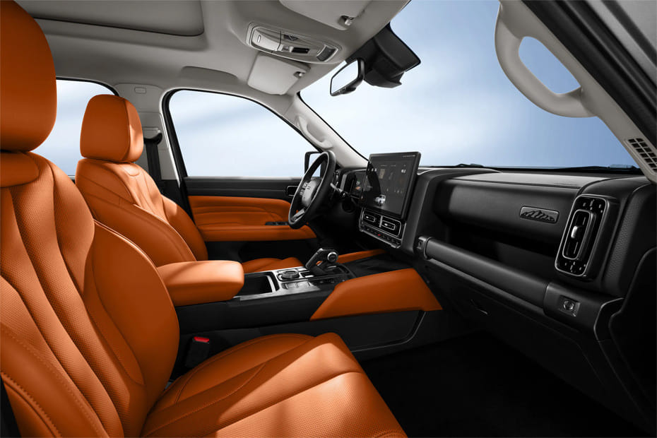 إتش 9 Front Seats