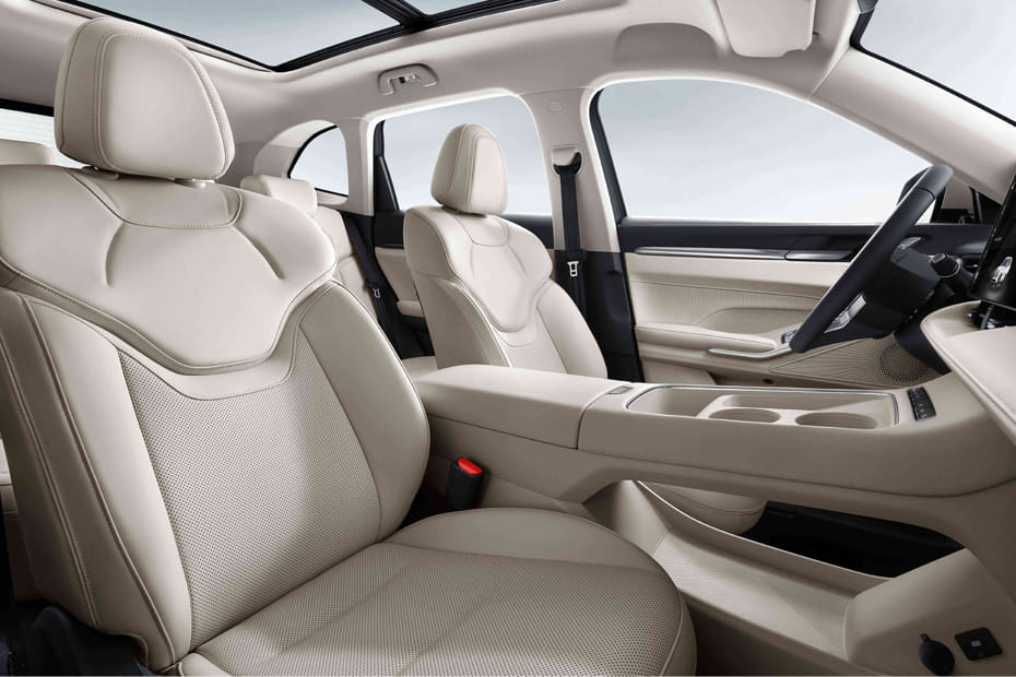 إتش6 Front Seats