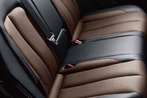 جي أي سي GS5 Rear Seats
