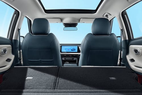 Folding Seats of جي أي سي جي إس 3 إم زووم