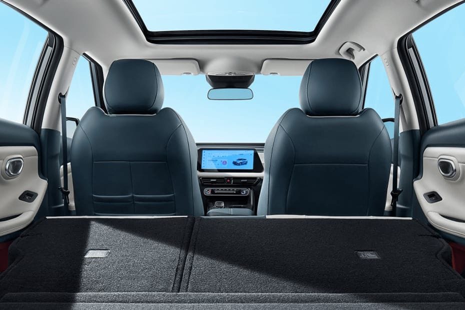 Folding Seats of جي أي سي جي إس 3 إم زووم