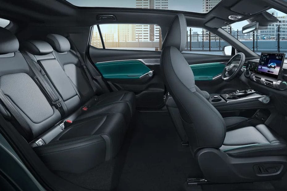 جي أي سي إم كو Front And Rear Seats Together