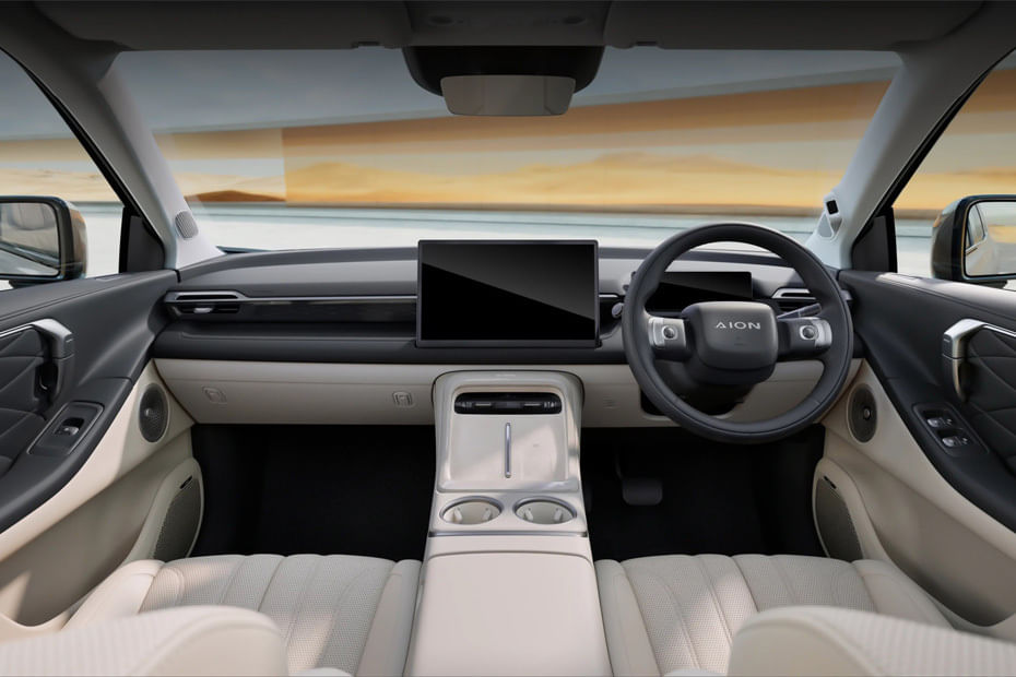 Dashboard View of آيون V