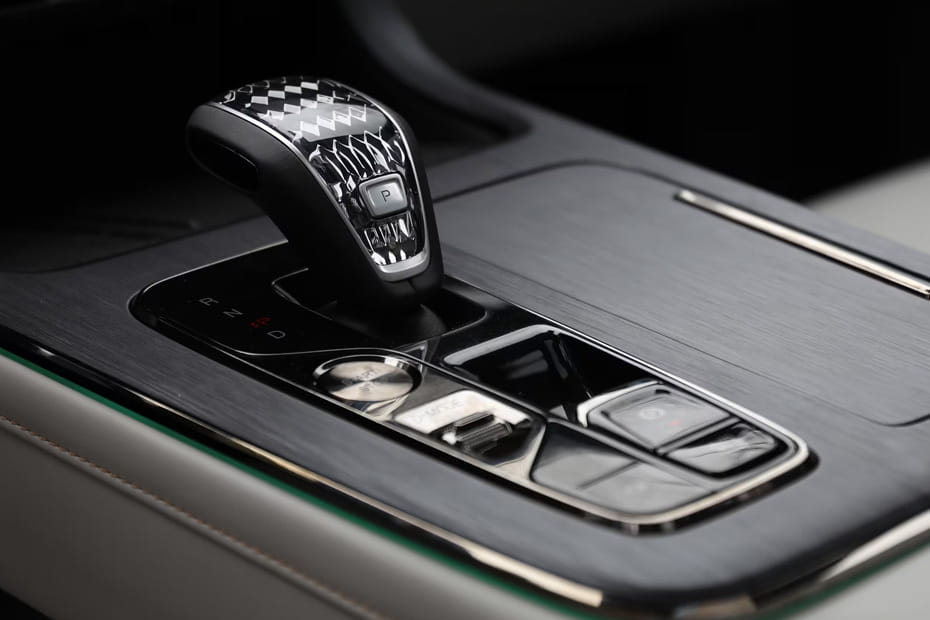جي أي سي جي إس 8 ترافيلر Gear Shifter