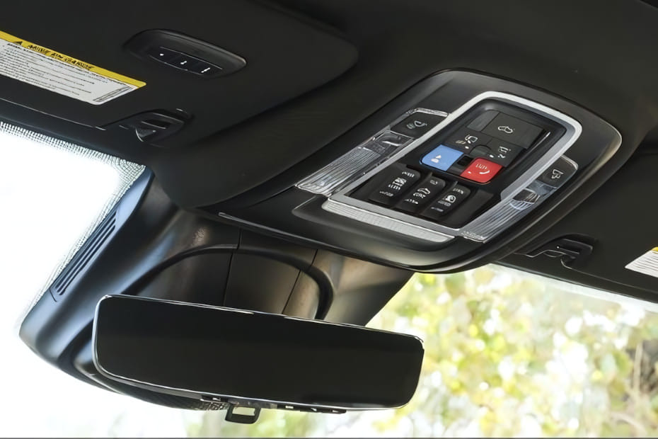 2500 (2026) Courtesy Lamps