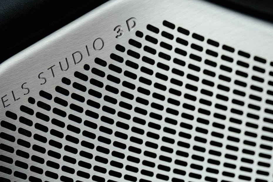 Speakers View of Acura TLX