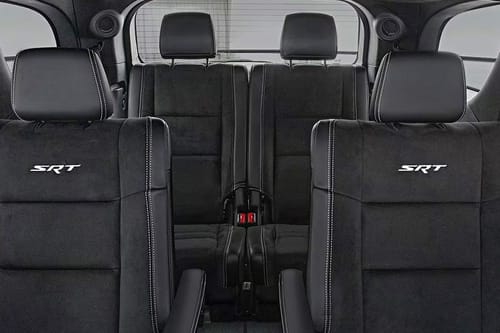 دودج دورانجو Front And Rear Seats Together
