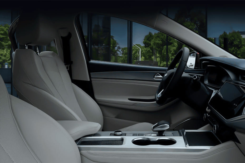 أريزو 6 برو Front Seats