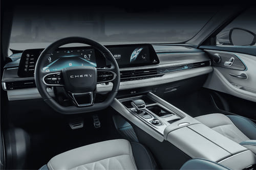 Dashboard View of Arrizo 8 Pro